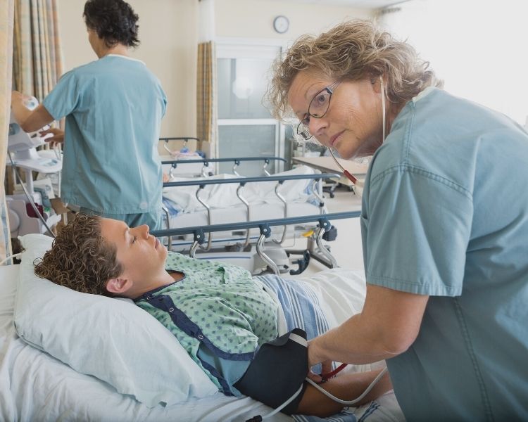 PACU Nurse: What You Should Know About the Role